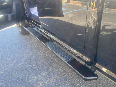 Used 2020 RAM 2500 Big Horn w/ Level 2 Equipment Group image 12