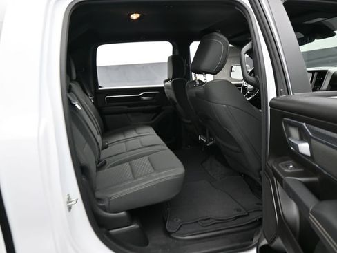 Used 2025 RAM 1500 Big Horn AWD/4WD image 34