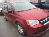Used 2015 Dodge Grand Caravan SXT w/ UConnect Hands-Free Group image 2
