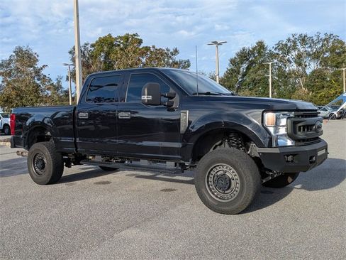 Used 2021 Ford F250 XLT w/ FX4 Off-Road Package image 2