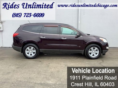 Used 2010 Chevrolet Traverse LT w/ Personal Connectivity Package image 9