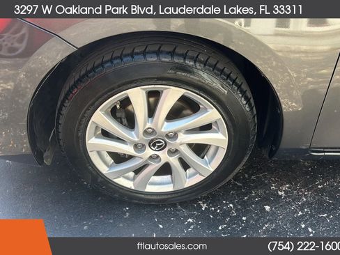 Used 2013 MAZDA MAZDA3 i Touring image 16
