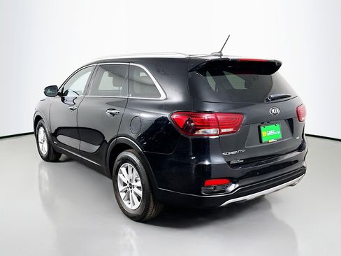 Used 2020 Kia Sorento LX w/ LX I4 Convenience Package image 7