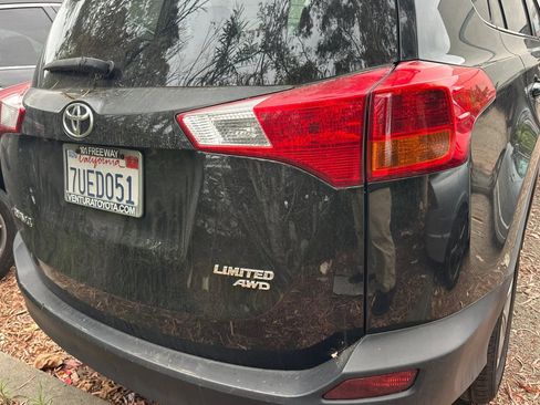 Used 2014 Toyota RAV4 Limited AWD/4WD image 5