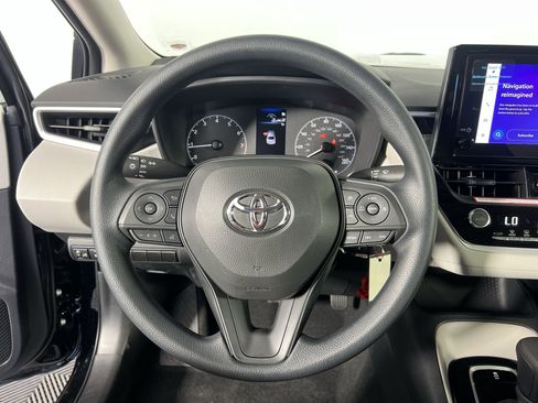 Used 2024 Toyota Corolla LE image 17
