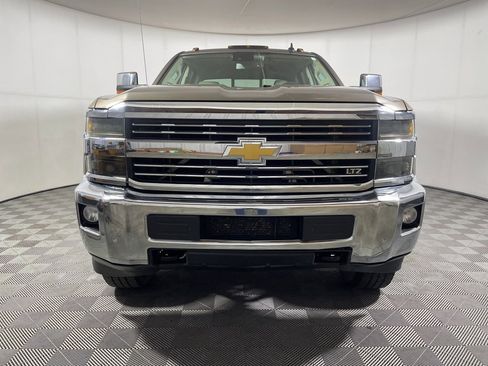 Used 2015 Chevrolet Silverado 3500 LTZ w/ Duramax Plus Package image 3