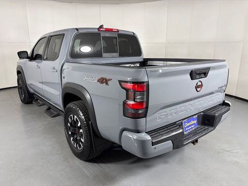 Used 2022 Nissan Frontier PRO-4X AWD/4WD image 6