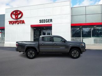 Used 2020 Toyota Tacoma TRD Sport w/ Technology Package AWD/4WD video 2
