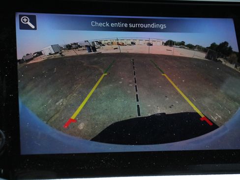 Used 2026 Jeep Cherokee Laredo AWD/4WD image 17