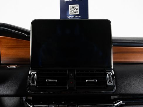 Used 2019 Lincoln Navigator Reserve image 36