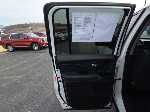 Used 2023 Honda Ridgeline Sport image 26