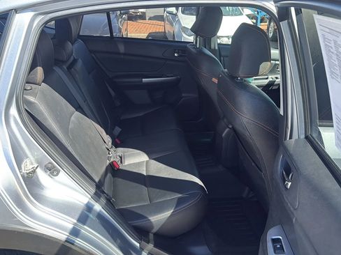 Used 2017 Subaru Crosstrek 2.0i Limited w/ Popular Package #2 image 8