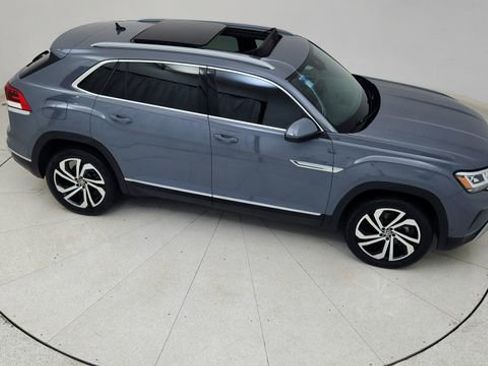 Used 2020 Volkswagen Atlas Cross Sport SEL Premium image 77