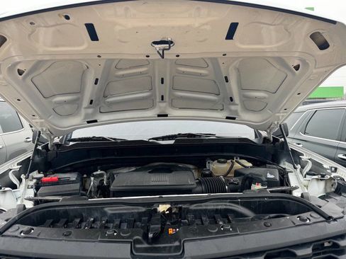 Used 2019 Chevrolet Silverado 1500 Custom Trail Boss image 34