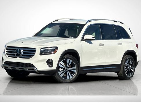 New 2025 Mercedes-Benz GLC 63 AMG S image 2