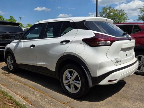 Used 2024 Nissan Kicks S FWD image 3