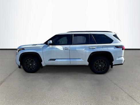 Used 2025 Toyota Sequoia Platinum image 4