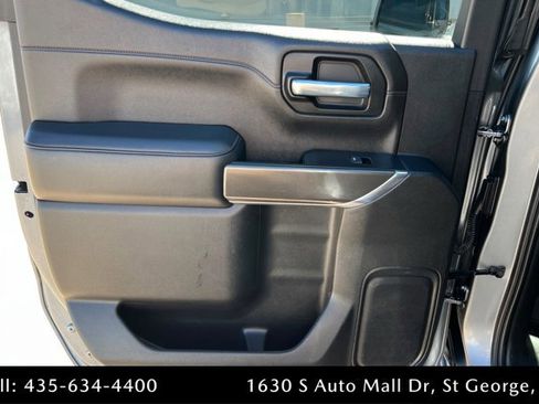 Used 2020 GMC Sierra 1500 AT4 w/ Off-Road Performance Package image 18