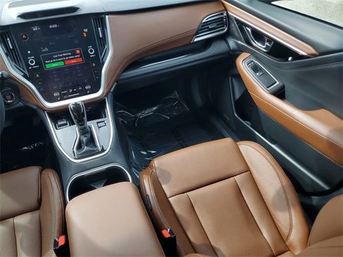 Used 2022 Subaru Outback Touring XT image 16