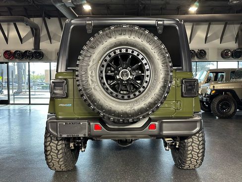 Used 2024 Jeep Wrangler Unlimited w/ Convenience Group image 10