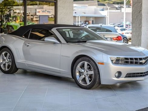 Used 2012 Chevrolet Camaro LT RWD image 5