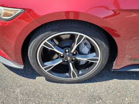 Used 2016 Ford Mustang GT Premium RWD image 35