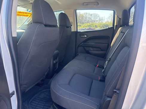 Used 2019 Chevrolet Colorado LT w/ LT Convenience Package AWD/4WD image 21