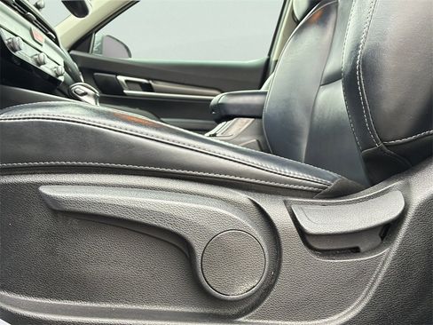 Certified 2021 Kia Telluride LX image 20