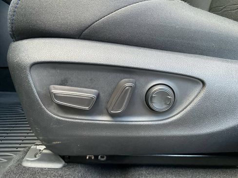 Used 2024 Toyota RAV4 SE w/ Weather Package AWD/4WD image 33