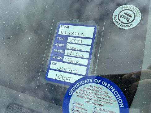 Used 2017 Chrysler Pacifica Touring-L Plus w/ Advanced Safetytec Group image 11