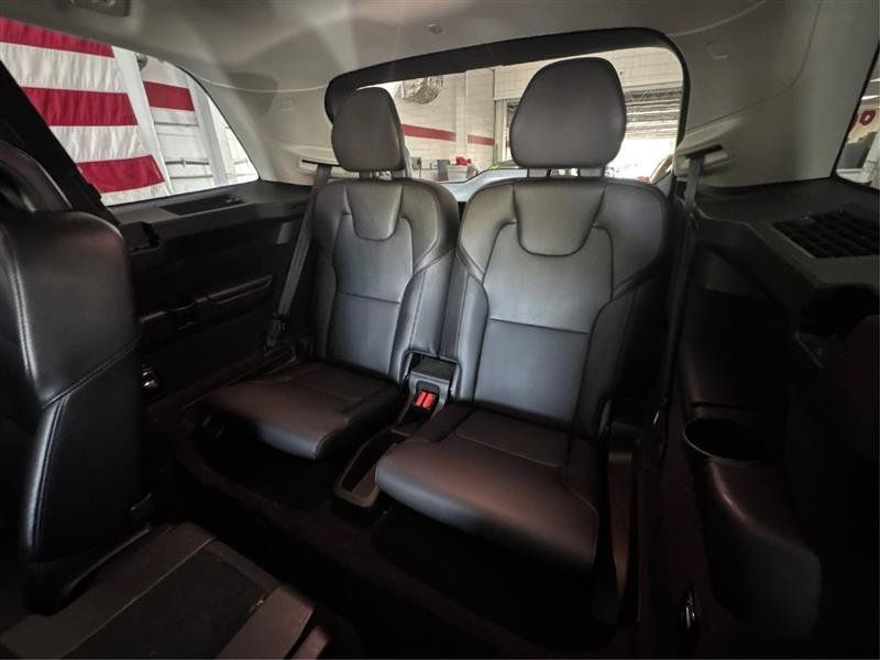 Used 2022 Volvo XC90 T5 Momentum AWD/4WD image 40