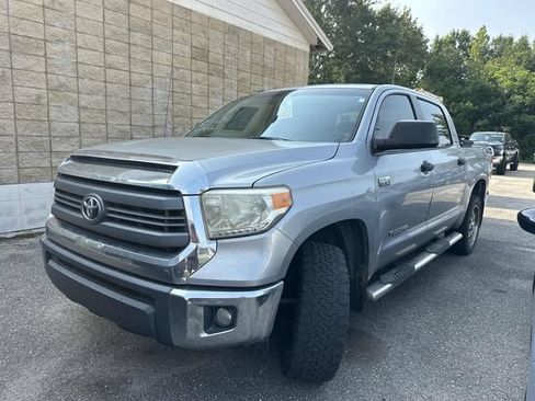 Used 2014 Toyota Tundra SR5 w/ SR5 Upgrade Package AWD/4WD image 15