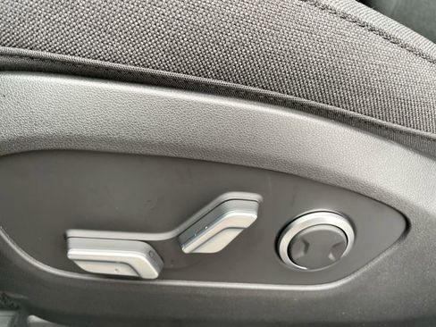 New 2026 Hyundai Ioniq 9 SE image 37