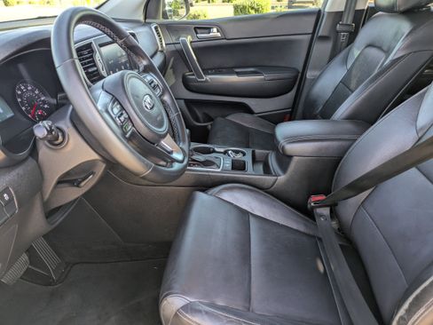 Used 2017 Kia Sportage EX FWD image 25