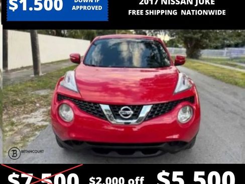 Used 2017 Nissan Juke SV image 2