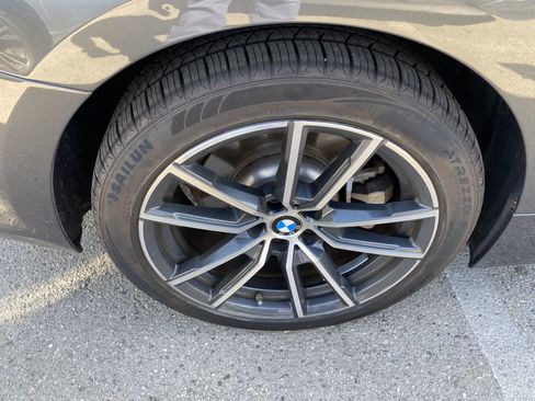 Used 2019 BMW 330i Sedan RWD image 10