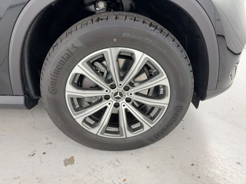 Used 2026 Mercedes-Benz GLC 300 GLC 300 image 12