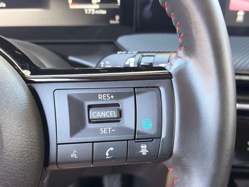Certified 2026 Nissan Kicks SR FWD image 28