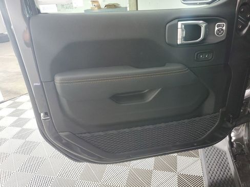 New 2025 Jeep Wrangler Sahara image 27