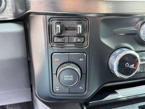 Used 2023 Ford F250 Lariat w/ Lariat Ultimate Package AWD/4WD image 53