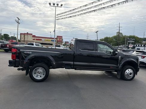 Used 2025 Ford F450 King Ranch AWD/4WD image 3