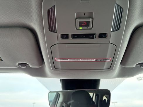 Certified 2023 Toyota Highlander LE image 18