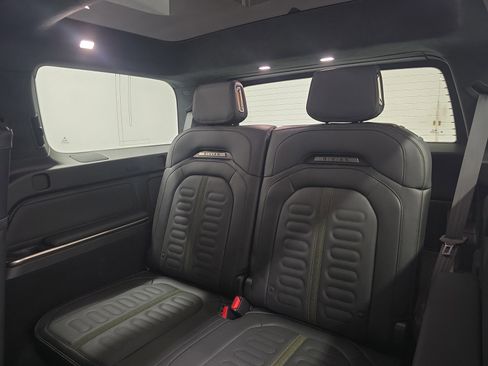 Used 2024 Rivian R1S Adventure AWD/4WD image 22