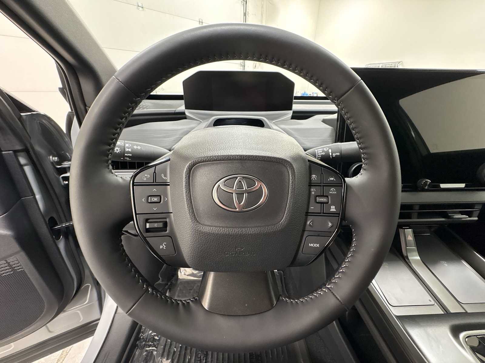 Certified 2026 Toyota C-HR AWD/4WD image 16