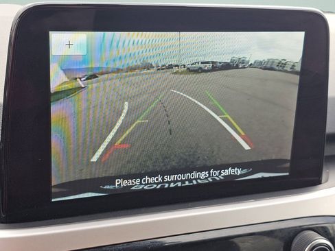 Used 2020 Ford Escape SE image 14