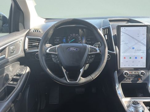Certified 2024 Ford Edge Titanium w/ Equipment Group 301A AWD/4WD image 21
