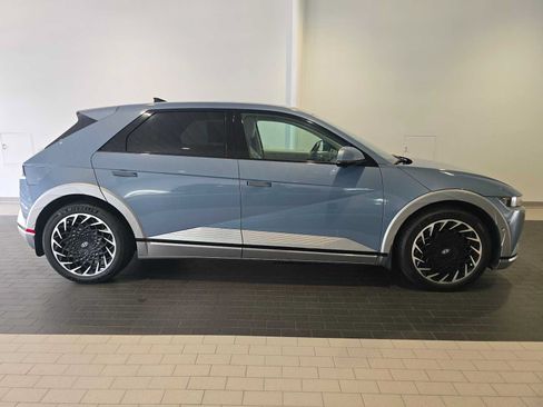Used 2023 Hyundai Ioniq 5 Limited AWD/4WD image 8