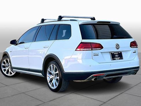 Used 2018 Volkswagen Golf Alltrack SEL image 14