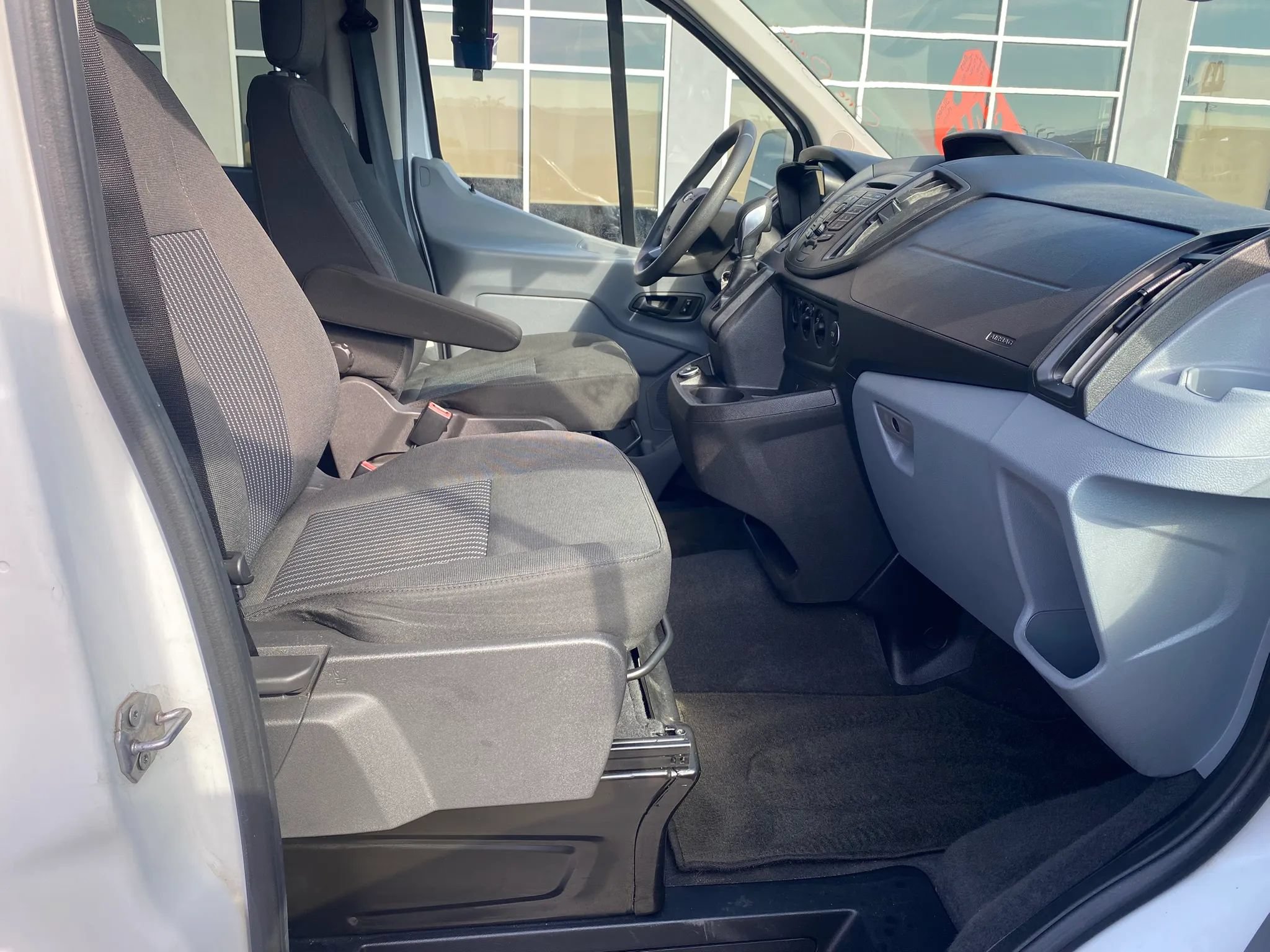 Used 2018 Ford Transit 350 XL RWD image 20