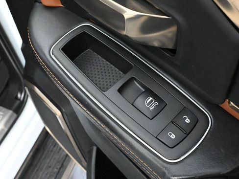 Used 2024 RAM 3500 Limited w/ Safety Group image 50